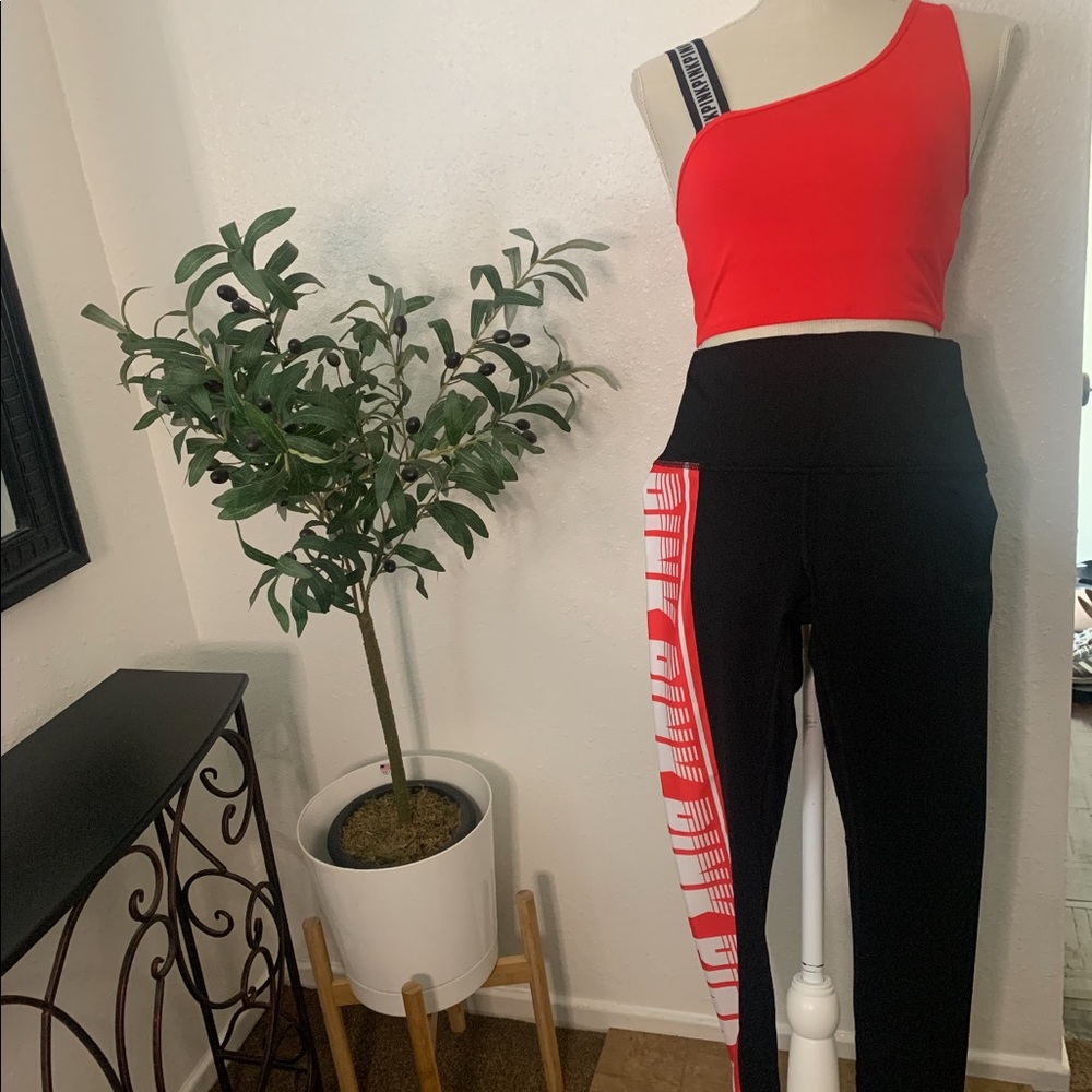 Victoria secret pink (2Piece Set )work out crop top & leggings